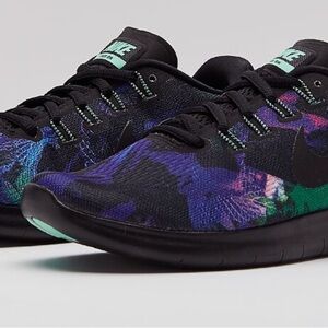 Nike Free RN Solstice. Size11. Beautiful and like new!